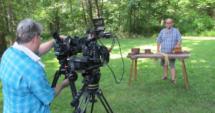 Weaving Linen and Links to the Past Image