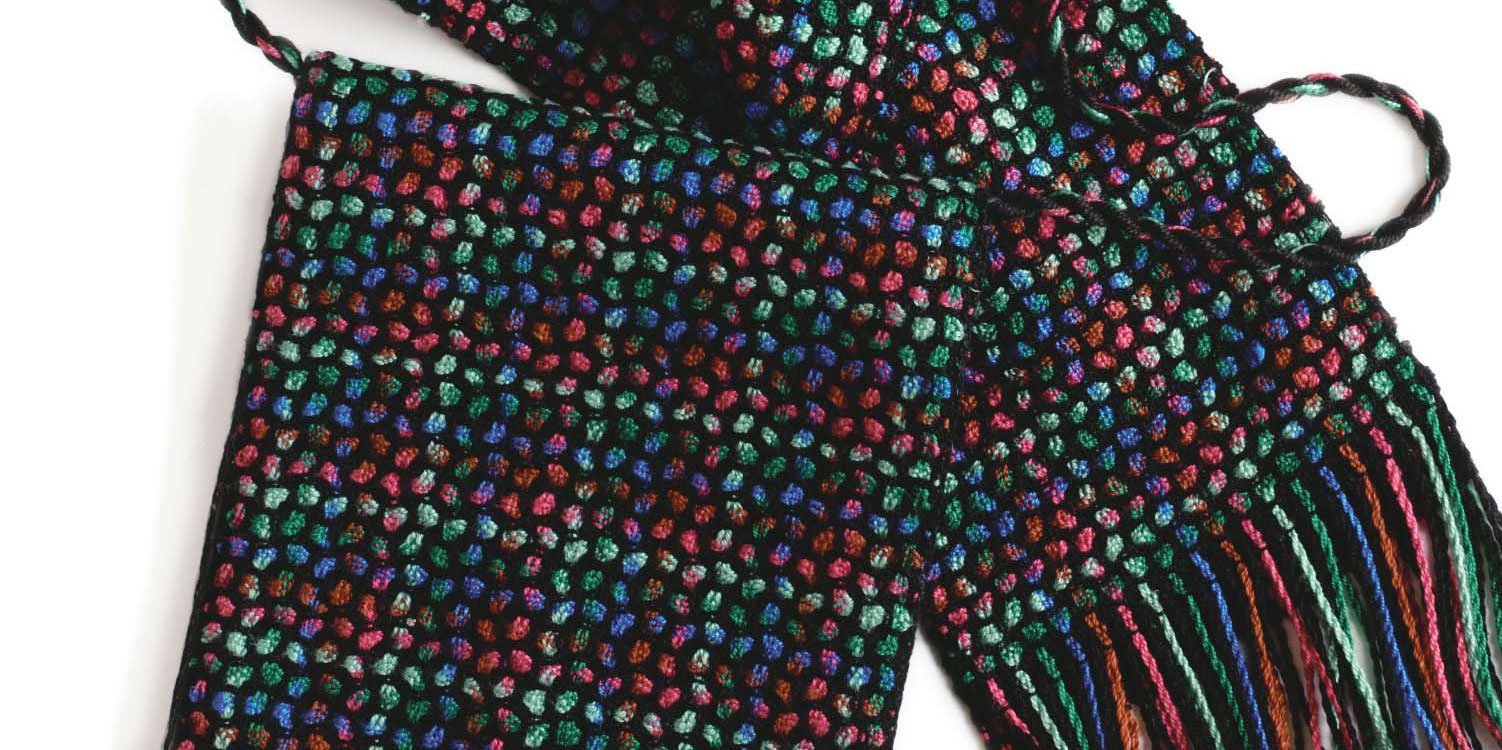 Try this deflected doubleweave fabric for a bag or scarf—or