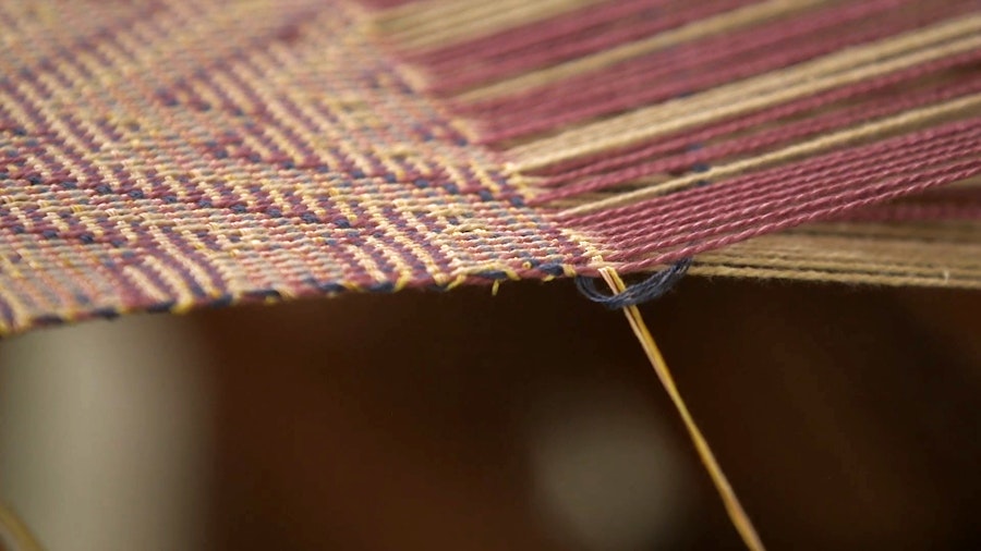 Better Selvedges for Two Shuttle Weaving Image