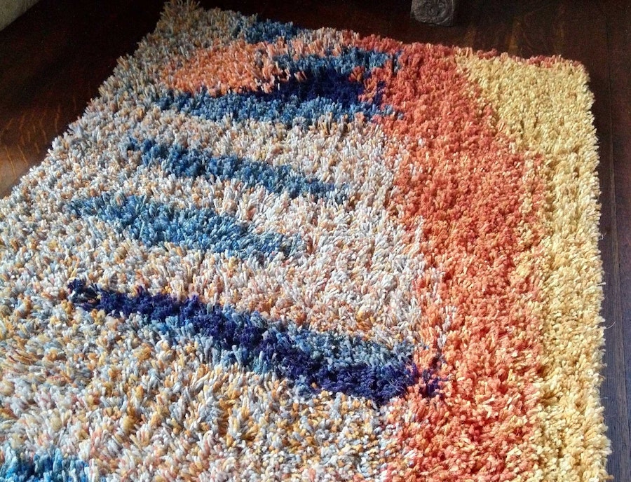 Crater Rug in Double Corduroy Image