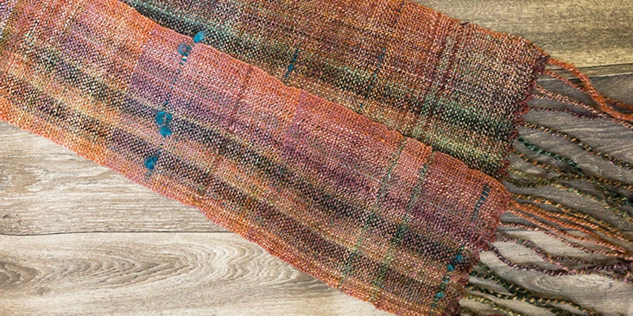 Her Handspun Habit: Weaving to Save Your Handspun Yarn Image