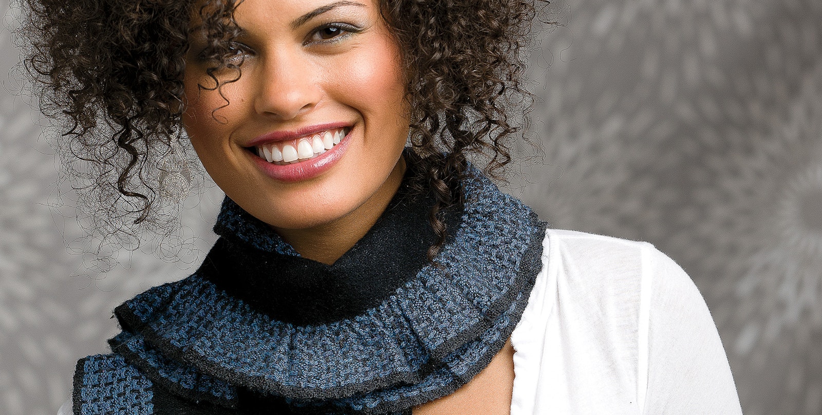 Fashion Trends in the Handweaving World Primary Image