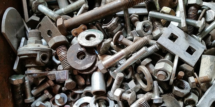 Don’t Look to Me for Weaving Loom Maintenance Advice! Image