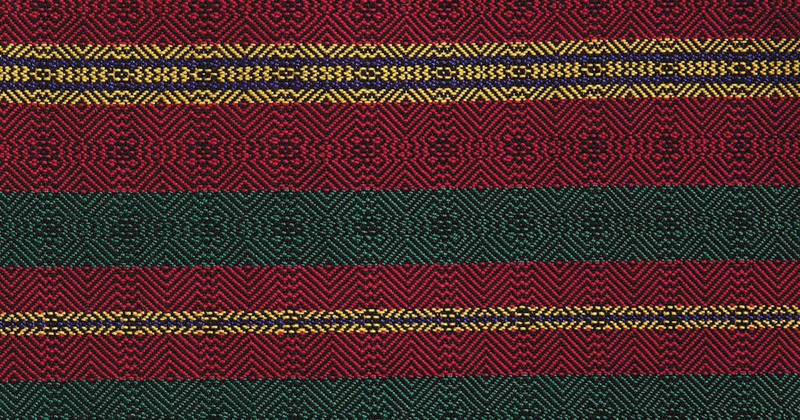 Two Rules About Color Theory in Weaving Primary Image