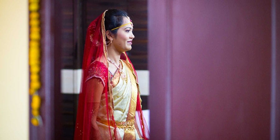 Sorry, Not Sari Image