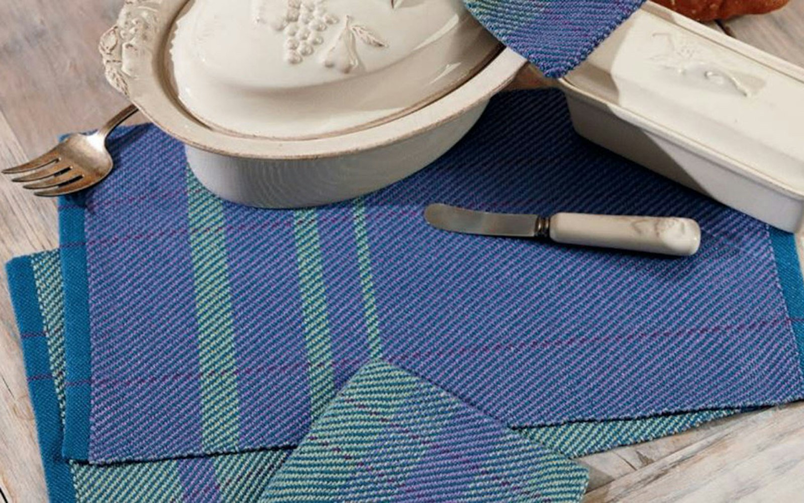 8-Shaft Double-Faced Twill Table Mats Primary Image