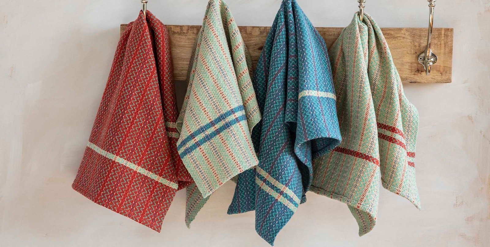 Handwoven May/June 2020: Dedicated to Draft Geeks Primary Image