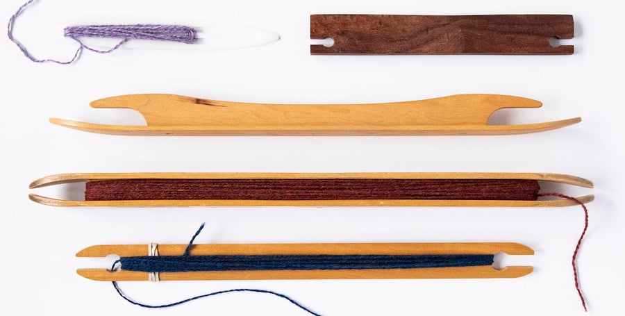 Choosing and Using Shuttles: Rug and Ski Image