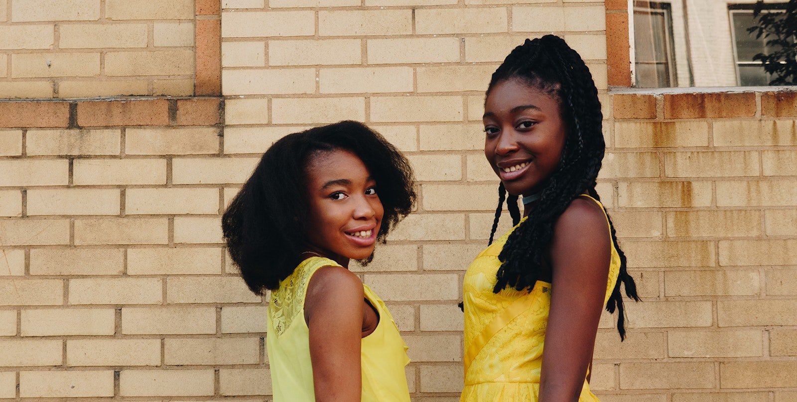 Siblings in Fiber: 11 Sisters and Brothers in My Fiber Family Primary Image