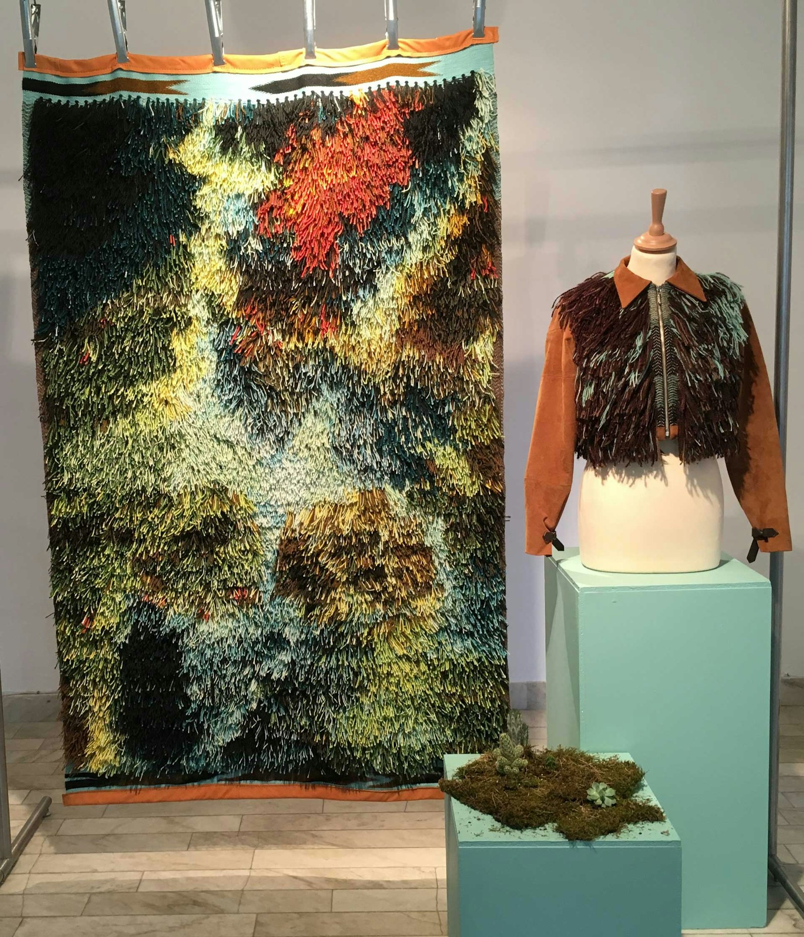 Slitrya Primary Image