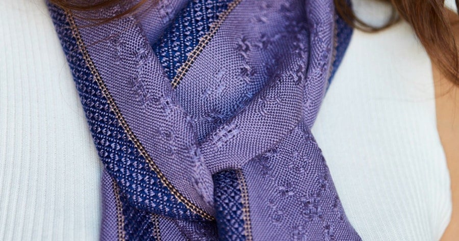 Majestic Royal Scarf Image