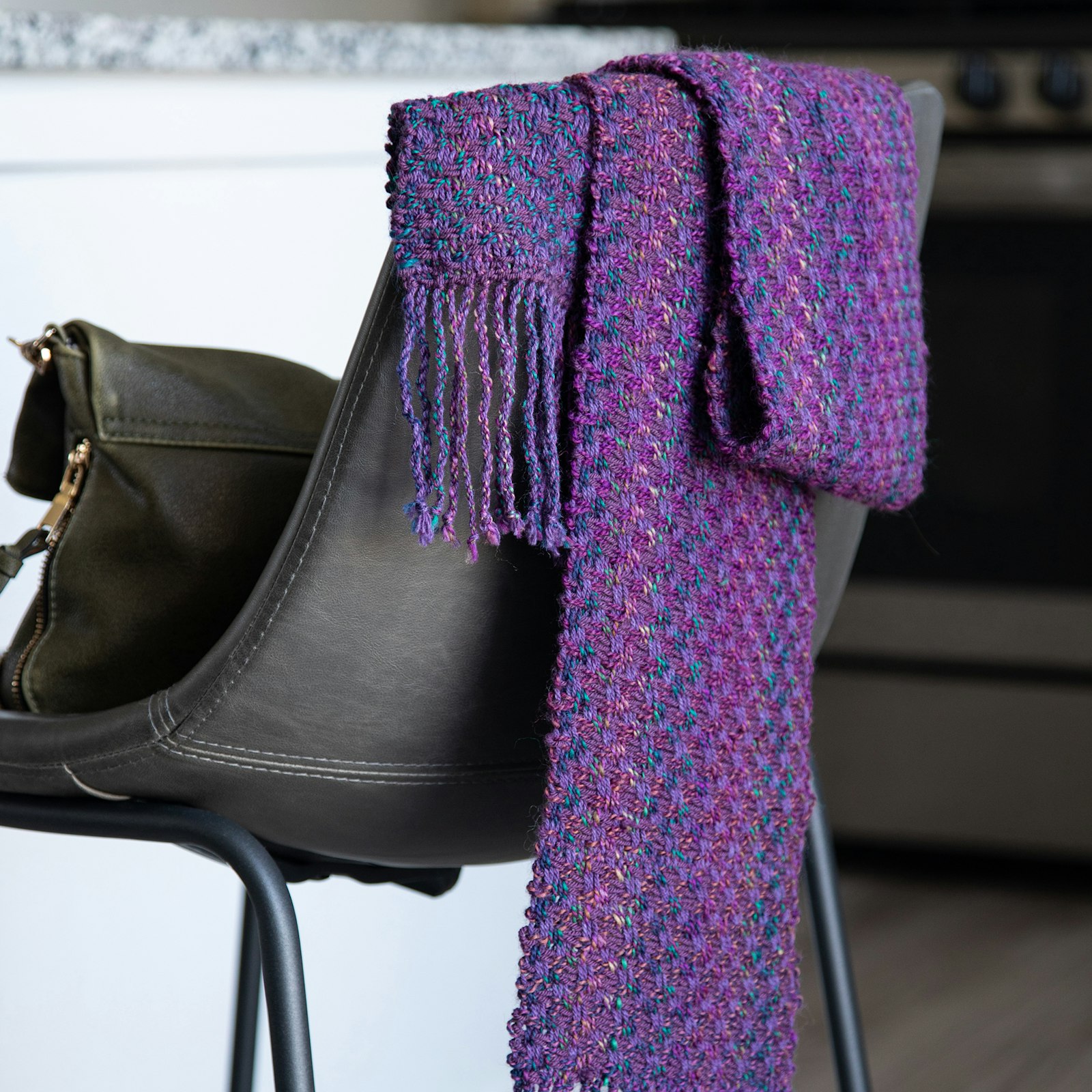 Fantasy Twill Scarf for 4-Shaft Weavers! Primary Image