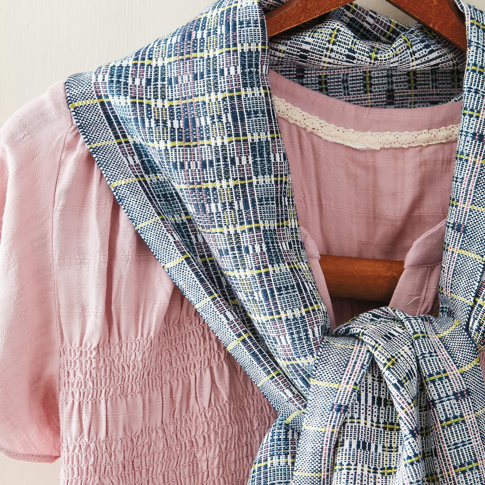 Americana Weaving and WIFs to Go With! Primary Image