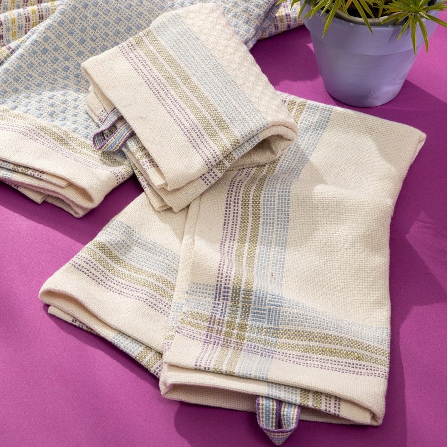 Using Value as a Design Element: Log Cabin Image