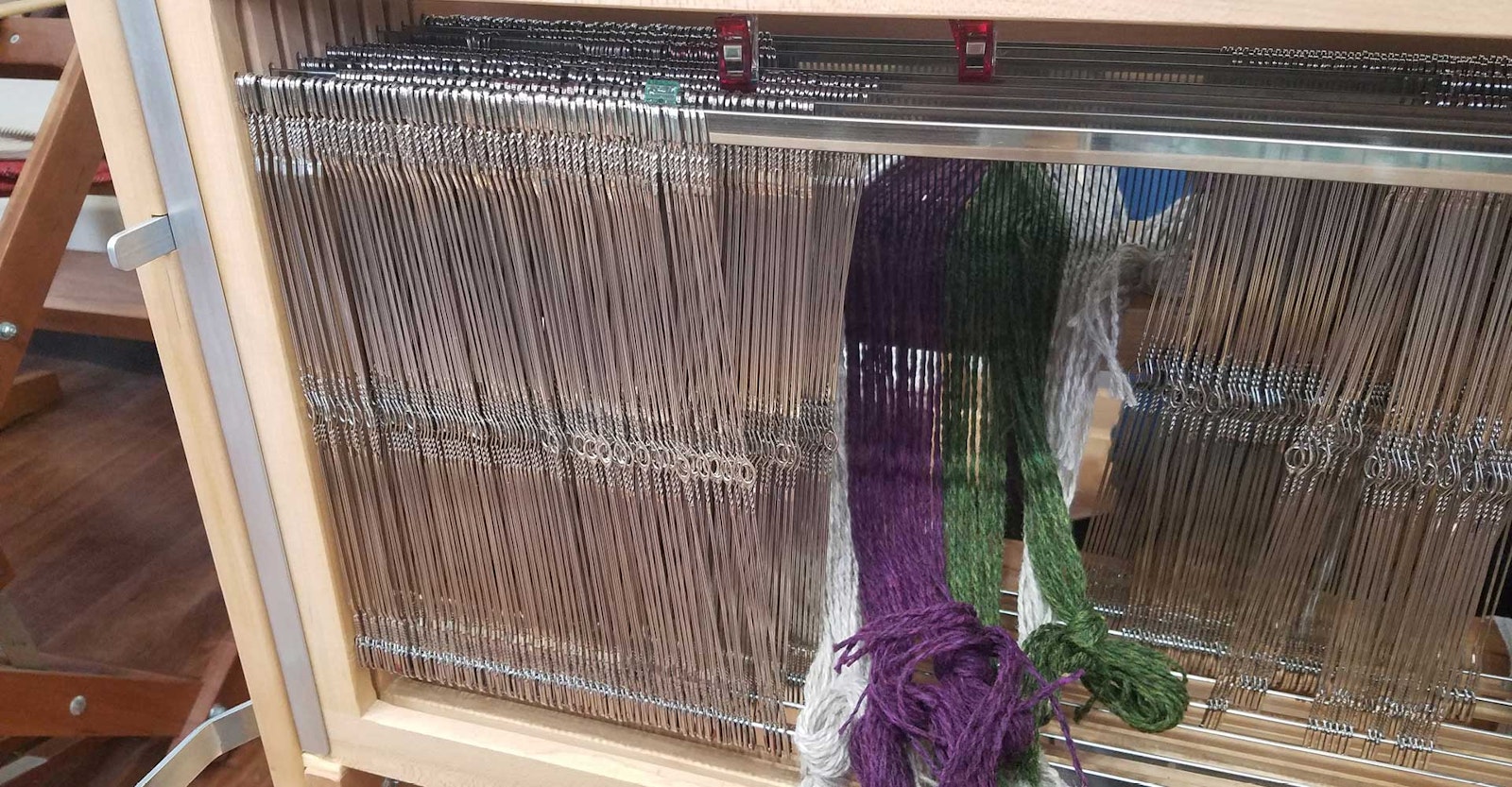 Ask Madelyn: Ends per Dent vs. Ends per Heddle  Primary Image