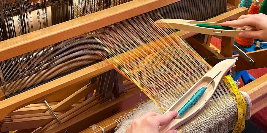 A Weaving Retreat You Won’t Want to Miss Image