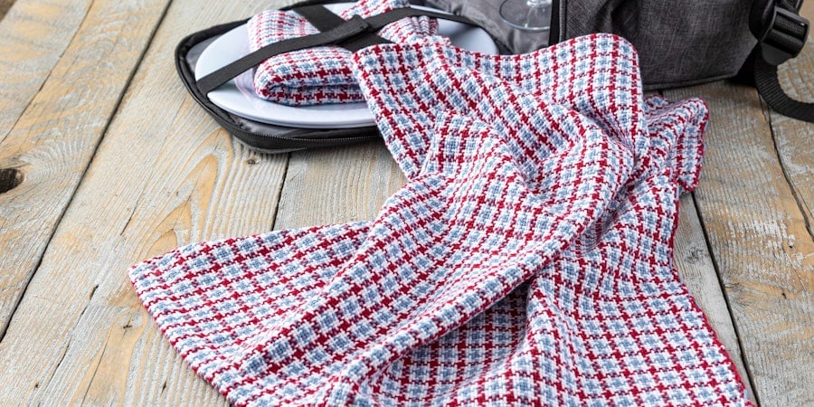 Let‘s Take This Party Outside Image