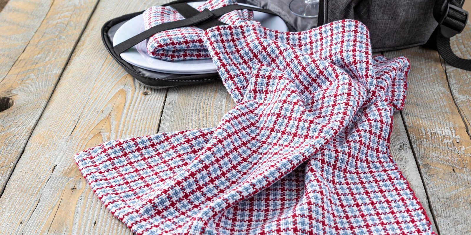 Let‘s Take This Party Outside Primary Image