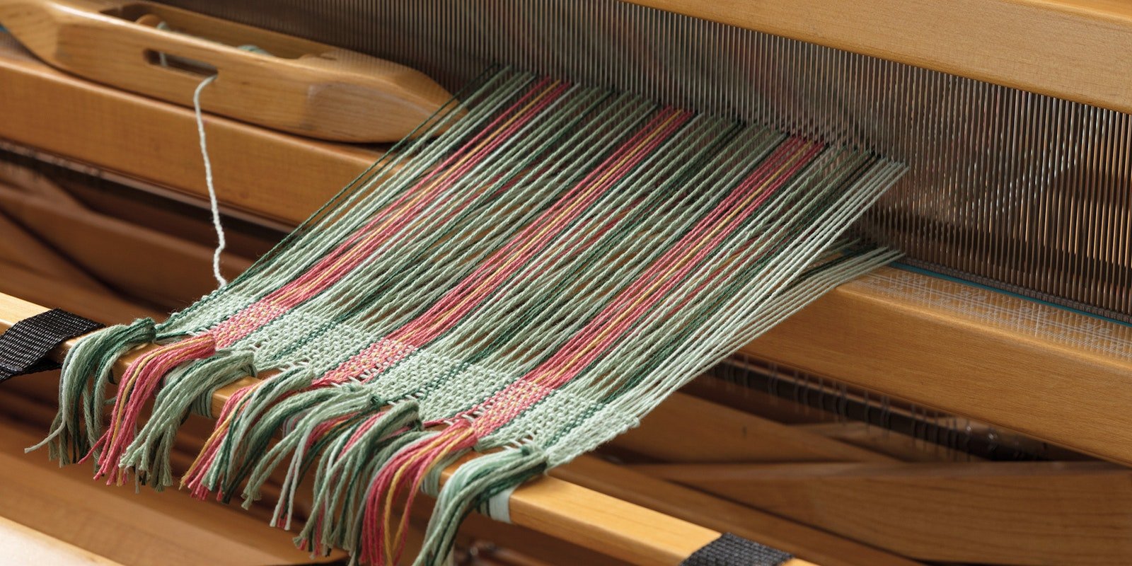 Choosing the Perfect Loom—For You Primary Image