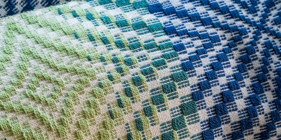 Bring Style to Your Space with this Fresh Look at Overshot Image