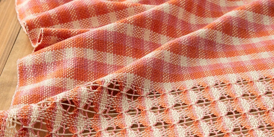 Weave a Cheery Plaid with Touches of Lace for your Tabletop Image