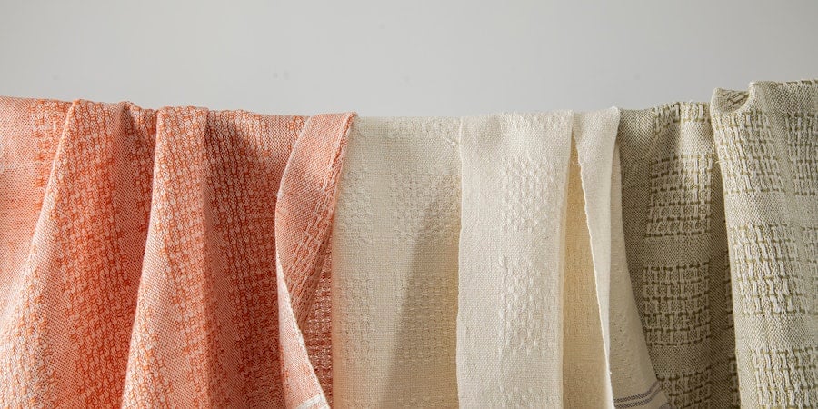 Meet the Sweet Linen and Lace Towels—and Then Learn More About Lace  Image
