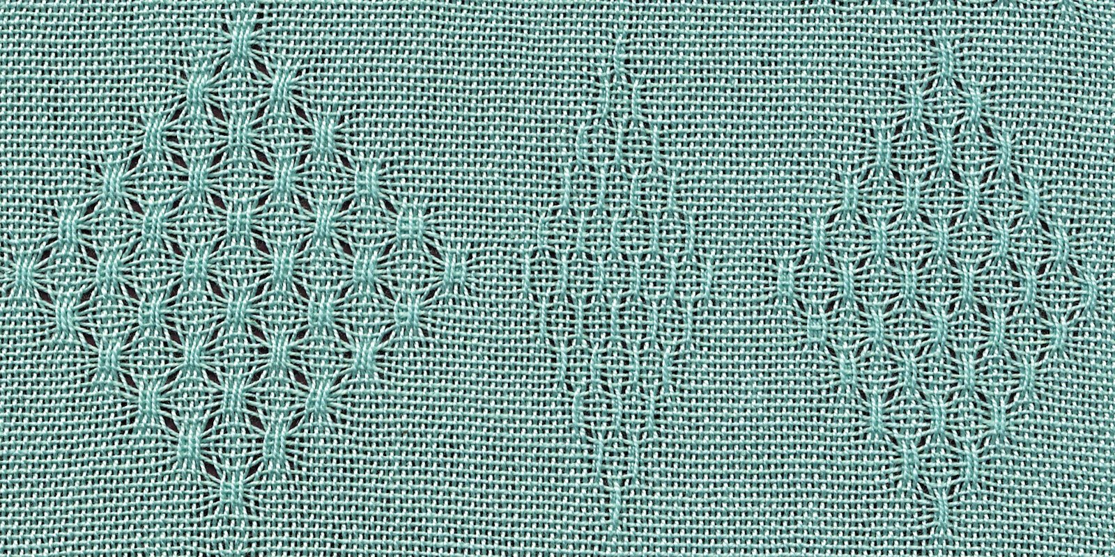 Make it the Summer of Huck Lace With This Free eBook Primary Image