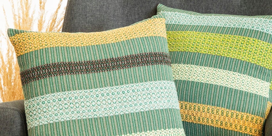 Seize the Power of the Twill Circle Image