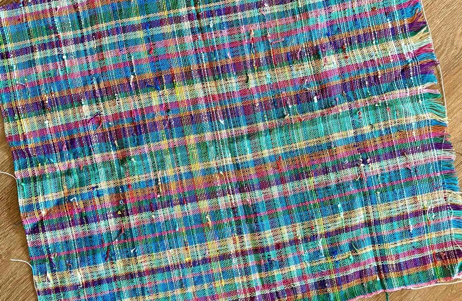 Finishing Off Warps with Loom Waste Image